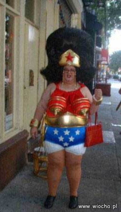 Superbohatera 