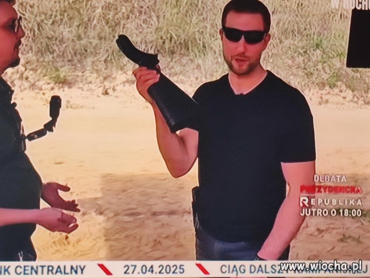 Kto poznaje tego przygłupa z tv rebublika 