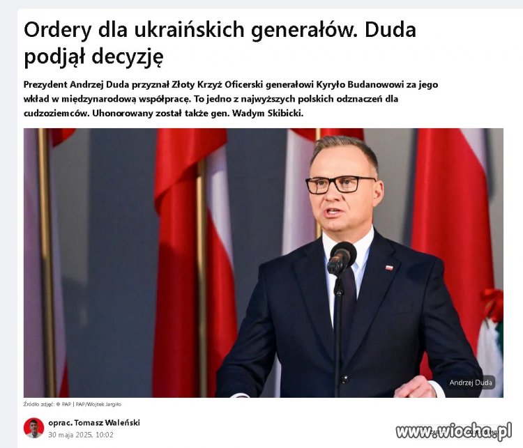 Duda odznacza...