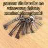 Najważniejszy gadżet Nowogrodzkiego na dzisiejszą debatę