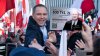 Marszałek z PiS zachęca do głosowania. Za pieniądze urzędu