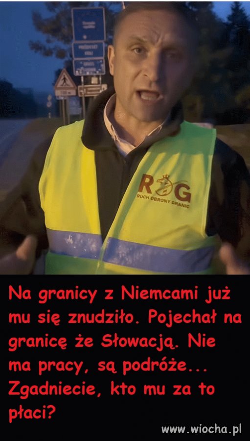 Wakacyjne wycieczki małpoluda