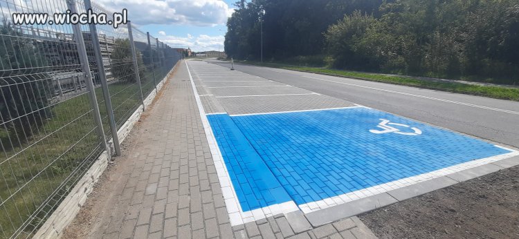 Szefie tu jest za mało miejsca...a nie moment