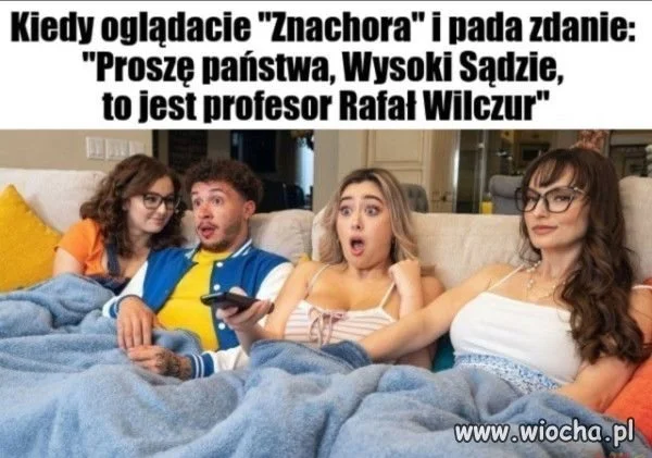 Wspólne oglądanie seriali.