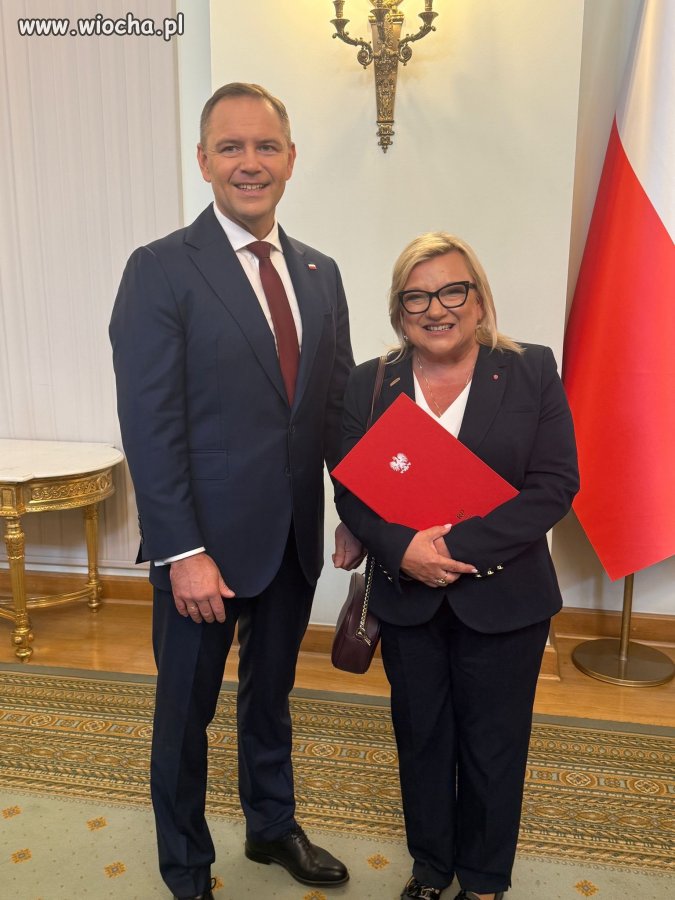 Niebo zamarło znowu