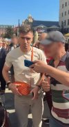 Poznasz klasę piłkarza...po cenie torebki