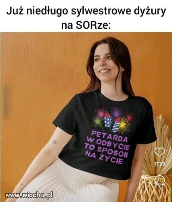 Znicze są już w sklepach, ozdoby na choinkę też 