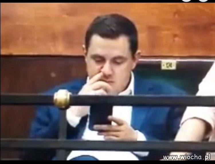 Minister dzisiaj się pojawił w kopalni