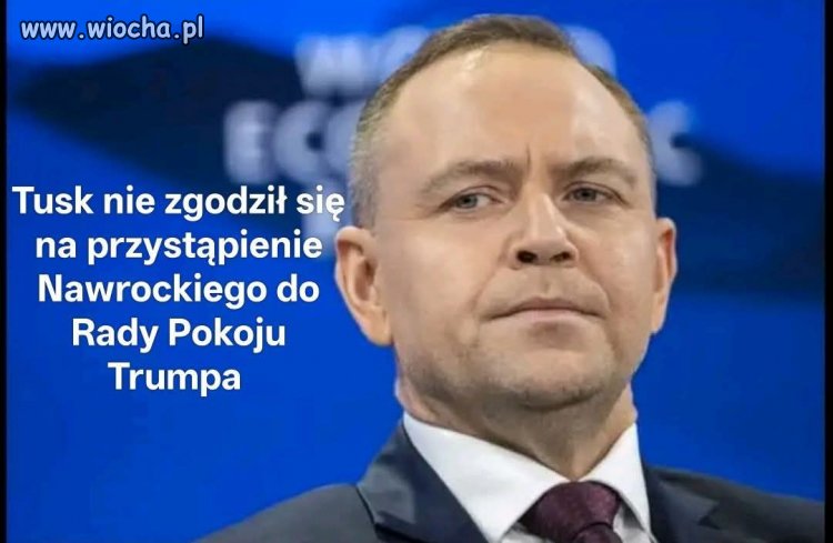 Ten osobnik zapłaciłby każde pieniądze [nieswoje]  żeby ładnie wyjść na zdjęciu, bo tylko to się liczy