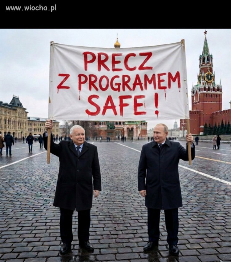 Koledzy protestują na Placu Czerwonym w Moskwie.