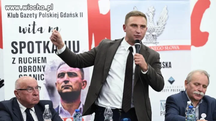 Bąkiewicz stracił konto na Facebooku
