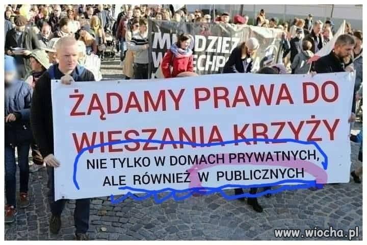 Prawo do wieszania krzyży