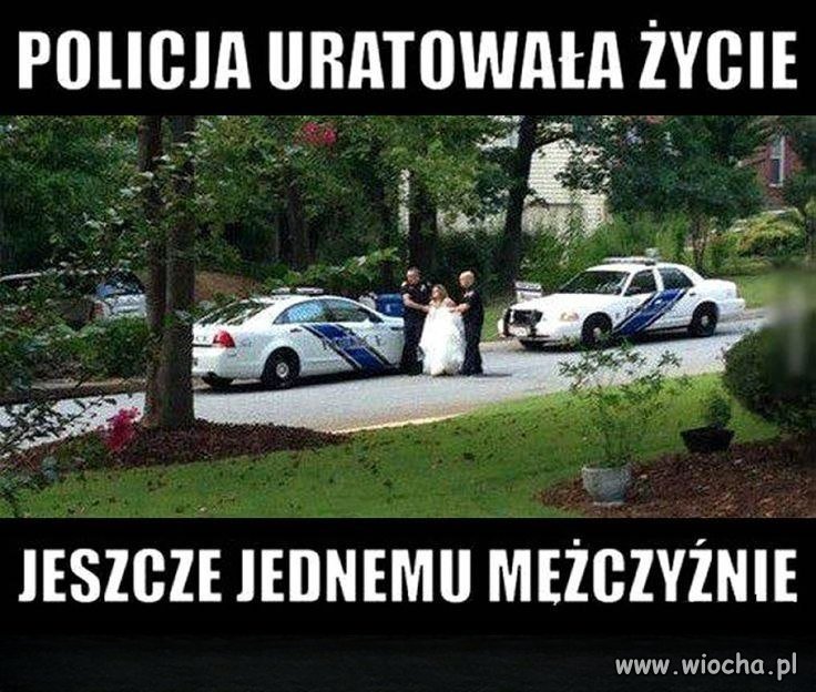 Policja znowu ratuje życie
