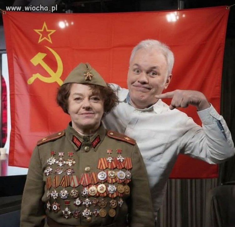 Cuchną ruską onucą.