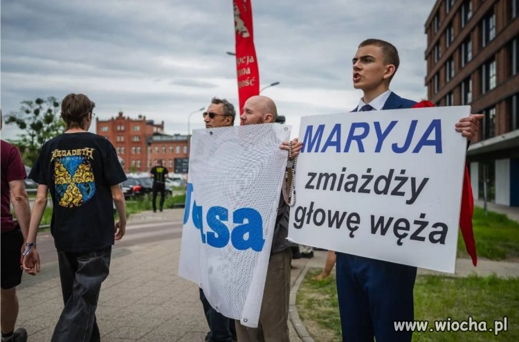 Co to jest za transparent?